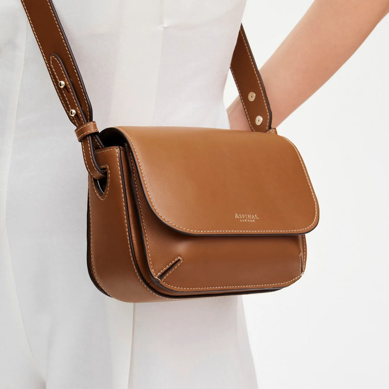 ASPINAL OF LONDON ONLINE EXCLUSIVE Ella Crossbody Bag - Tan