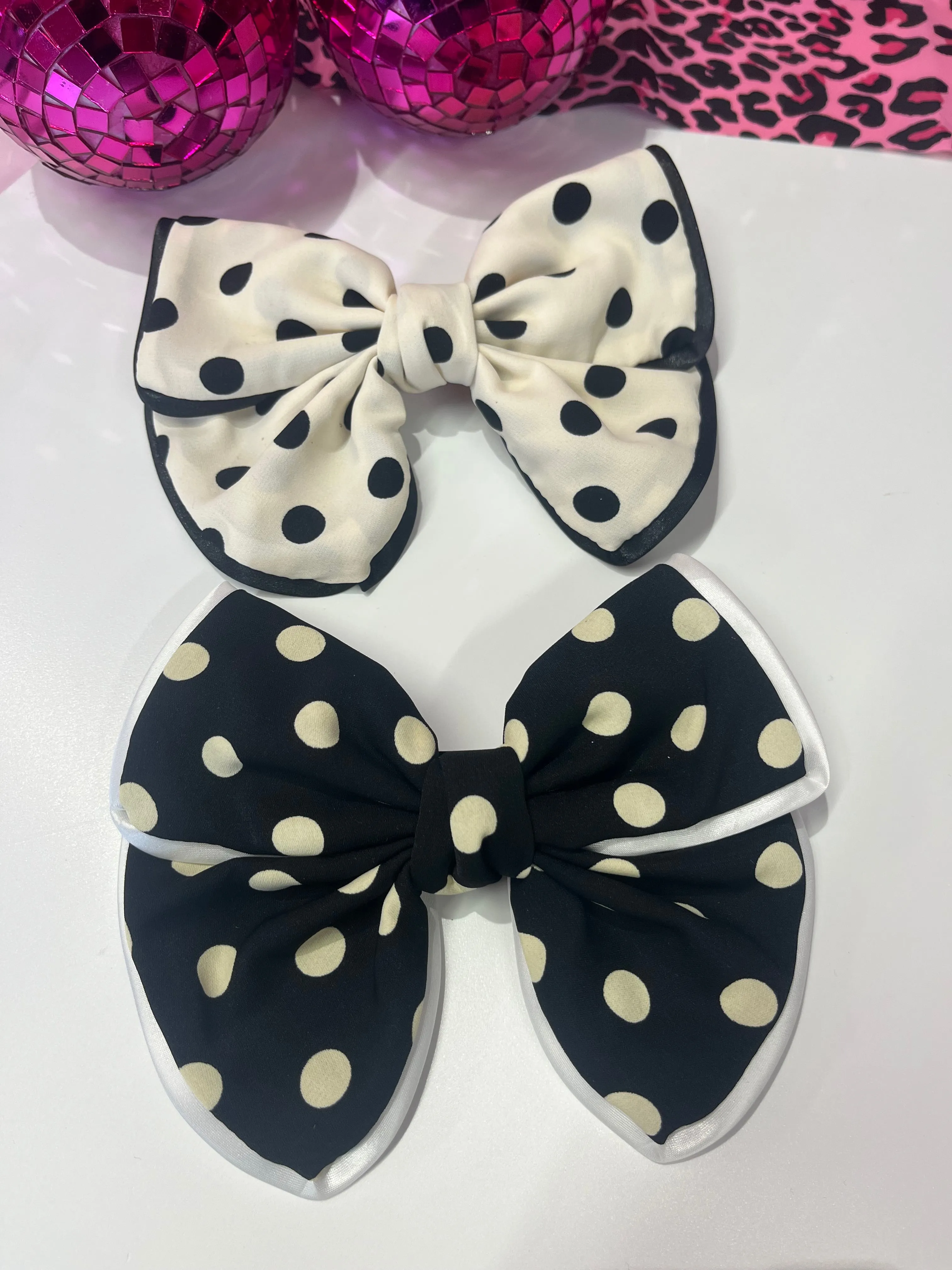 Hair Bow > Polka Dot White