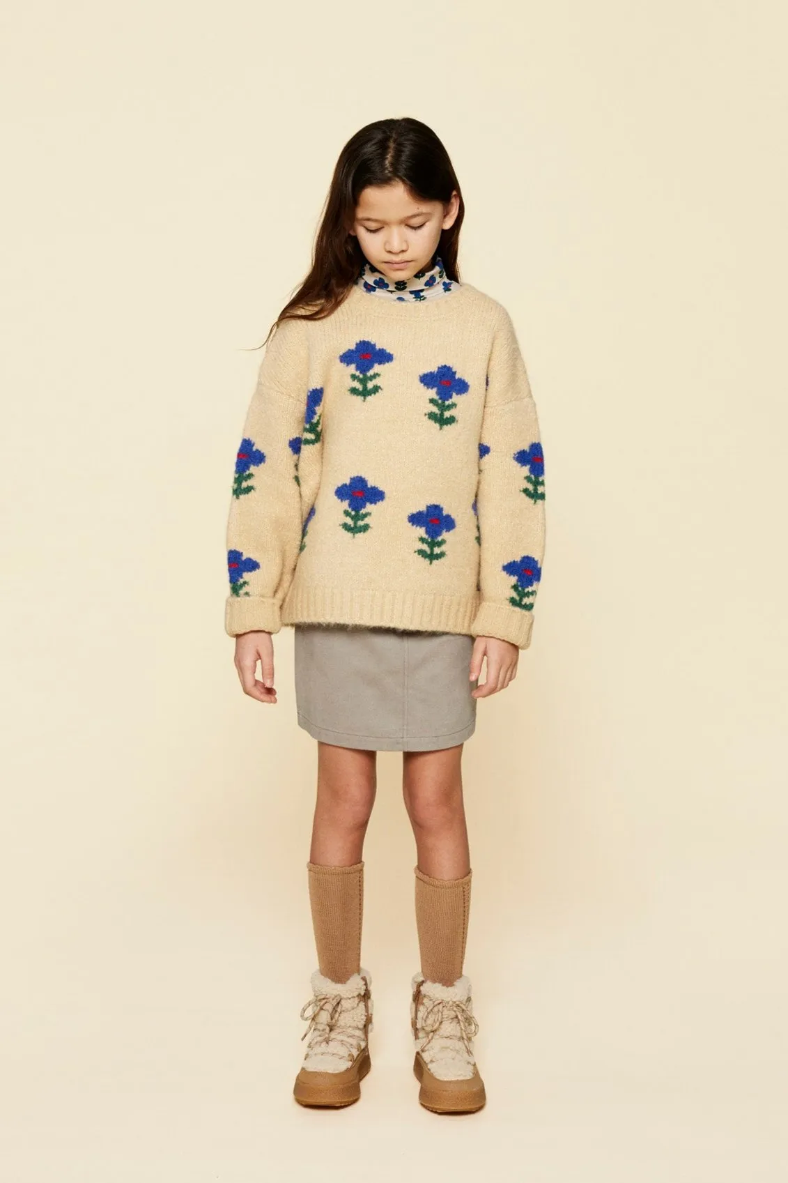 NIKOLA FLOWER SWEATER