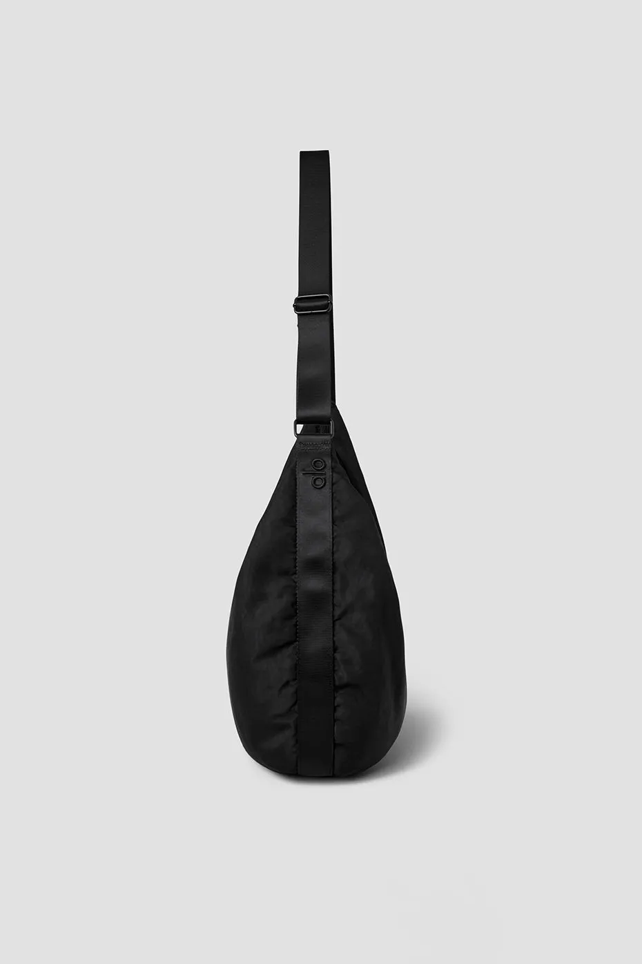 Om The Go Gym Sling Bag - Black