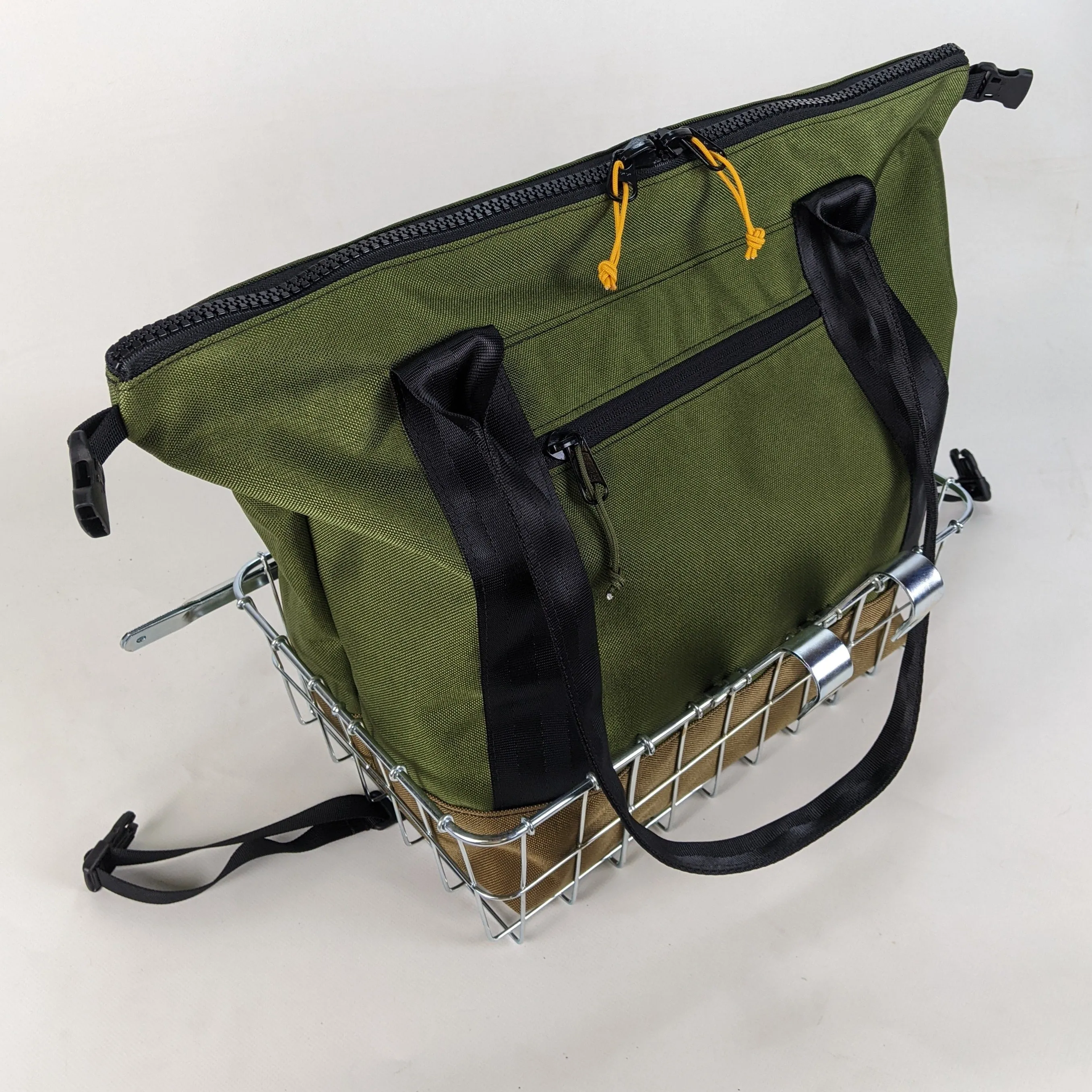 RAMBLER TOTE