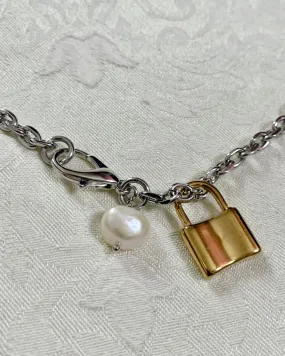 Simple pearl + lock charm necklace