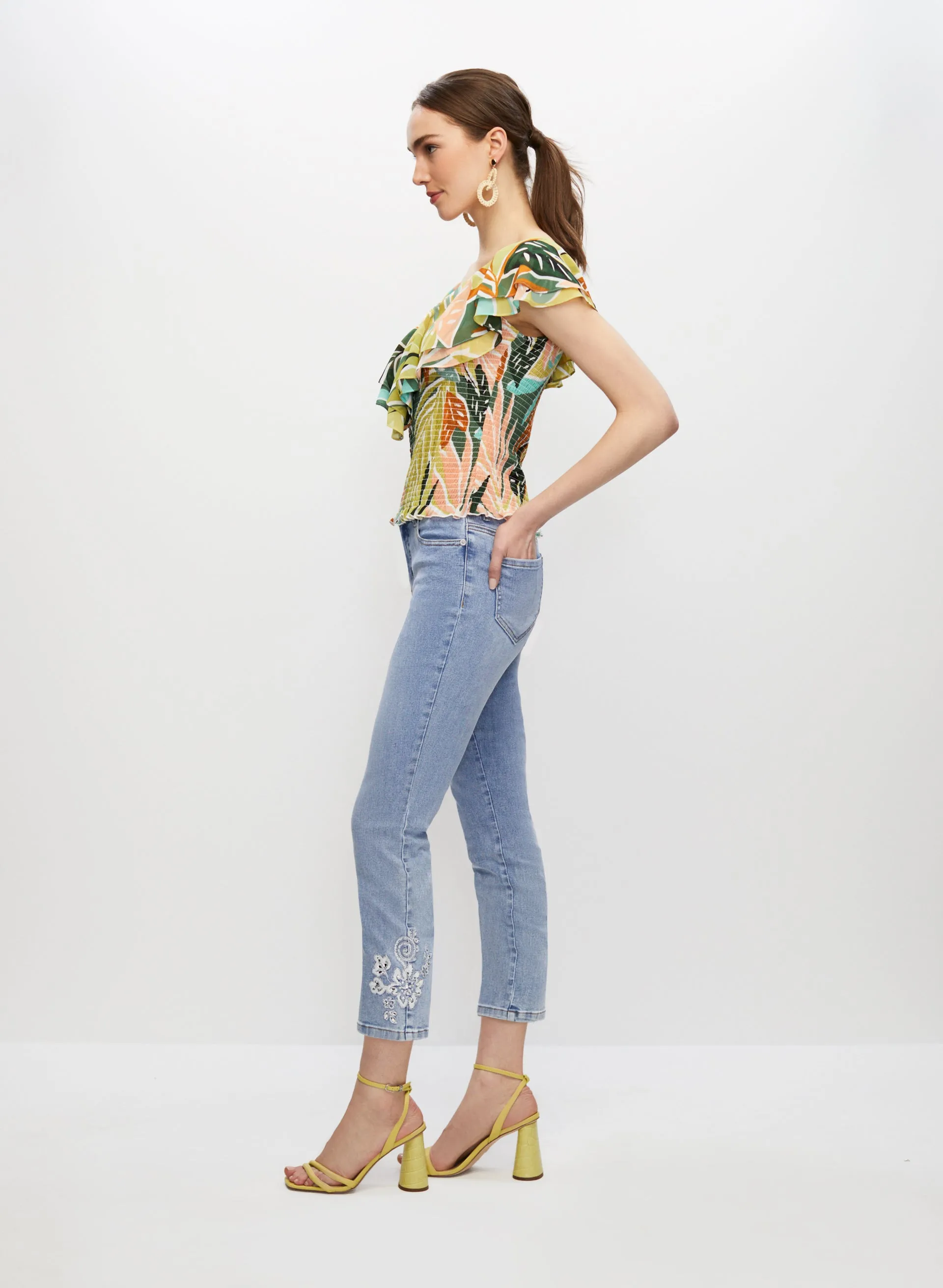 Slim Leg Embroidered Capris