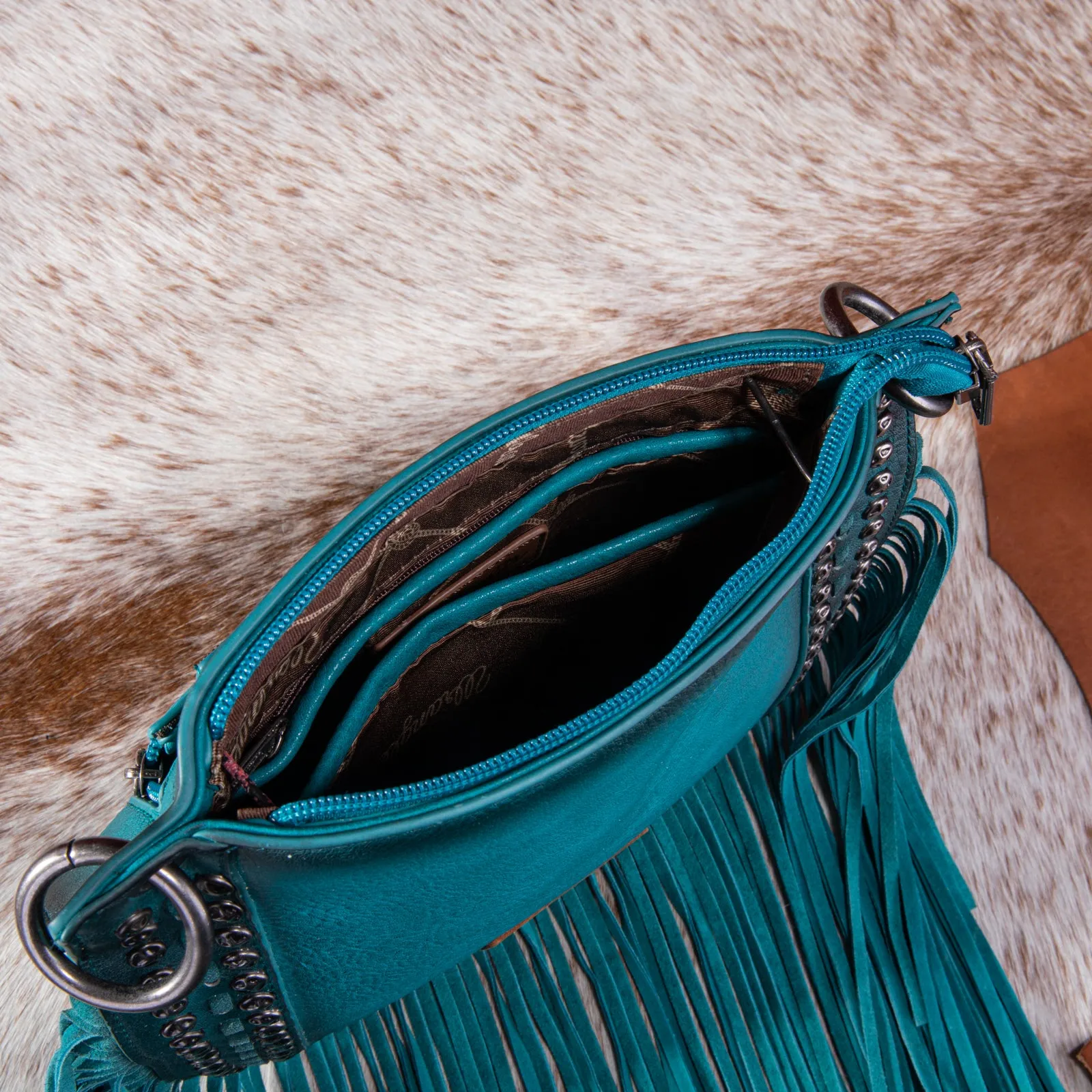 WG65-G2003 Wrangler Rivets Fringe Concealed Carry Crossbody -Turquoise